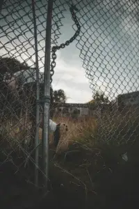 chain link fence repair