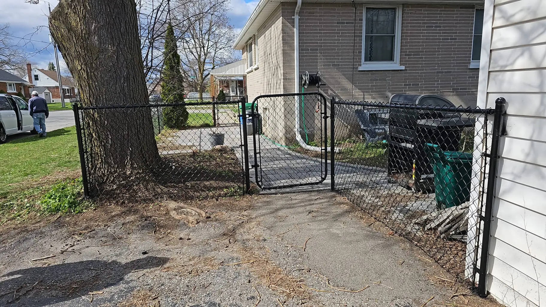 Residential Chain link Fence