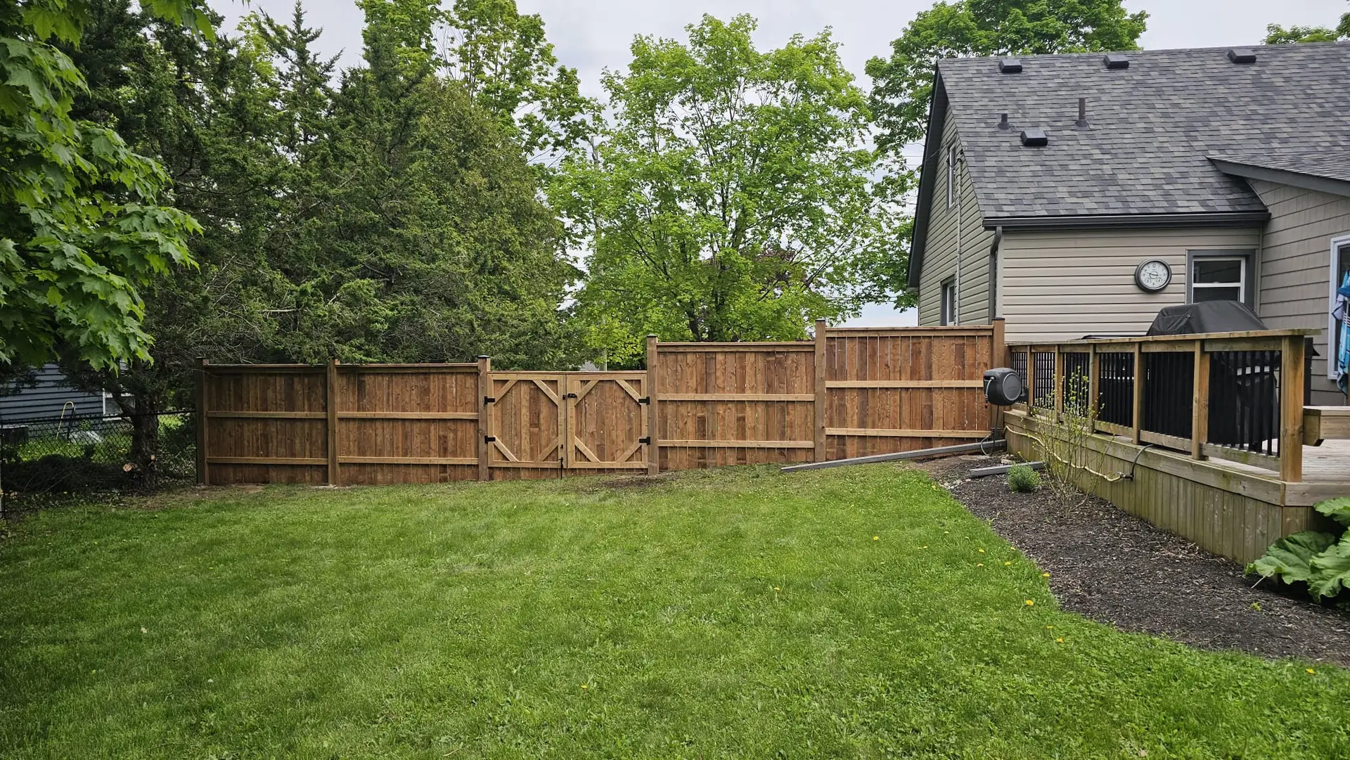 Wood fence